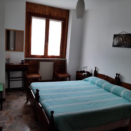 Appartement Bilocale A Piazza Brembana Extérieur photo
