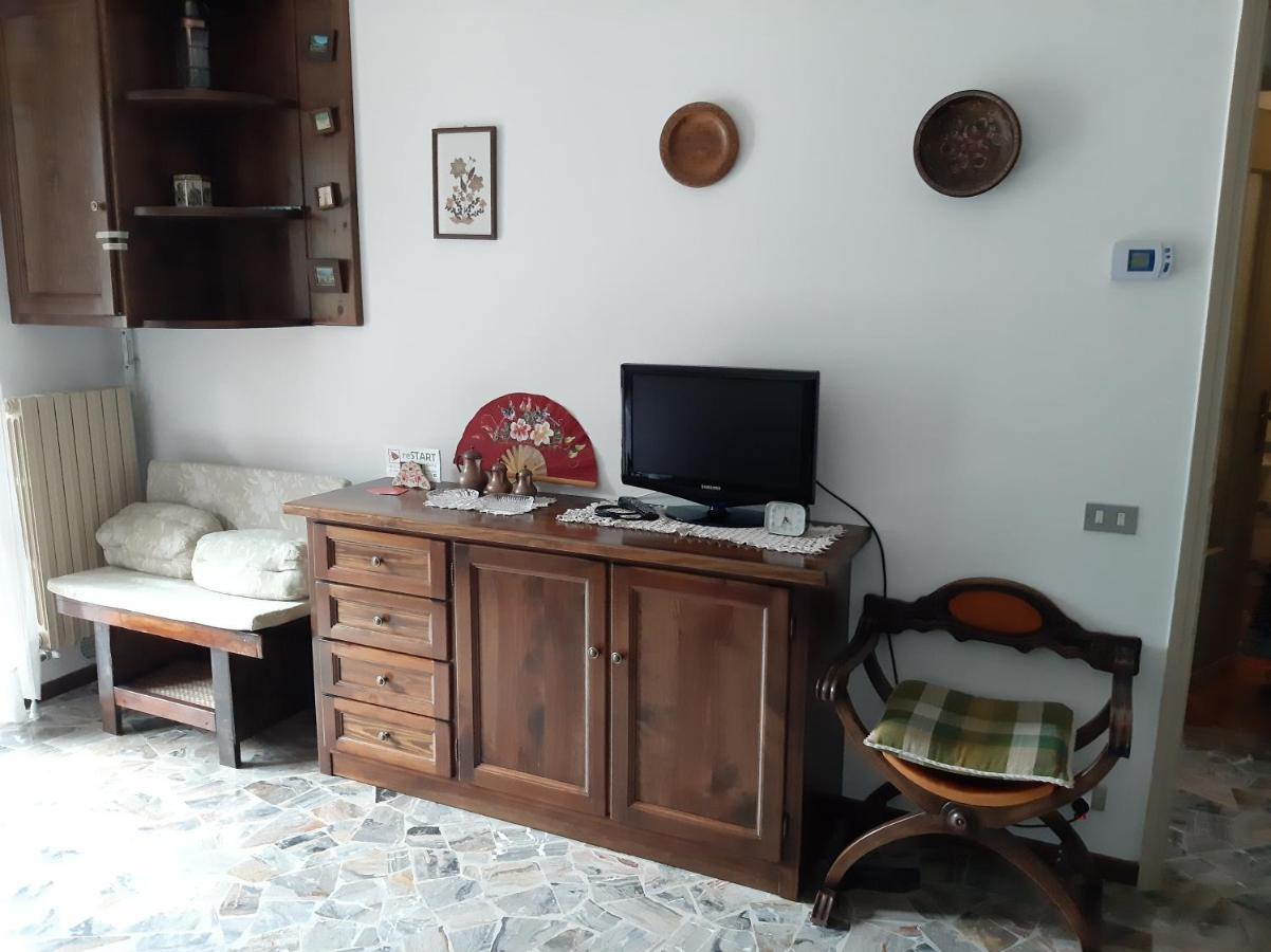 Appartement Bilocale A Piazza Brembana Extérieur photo