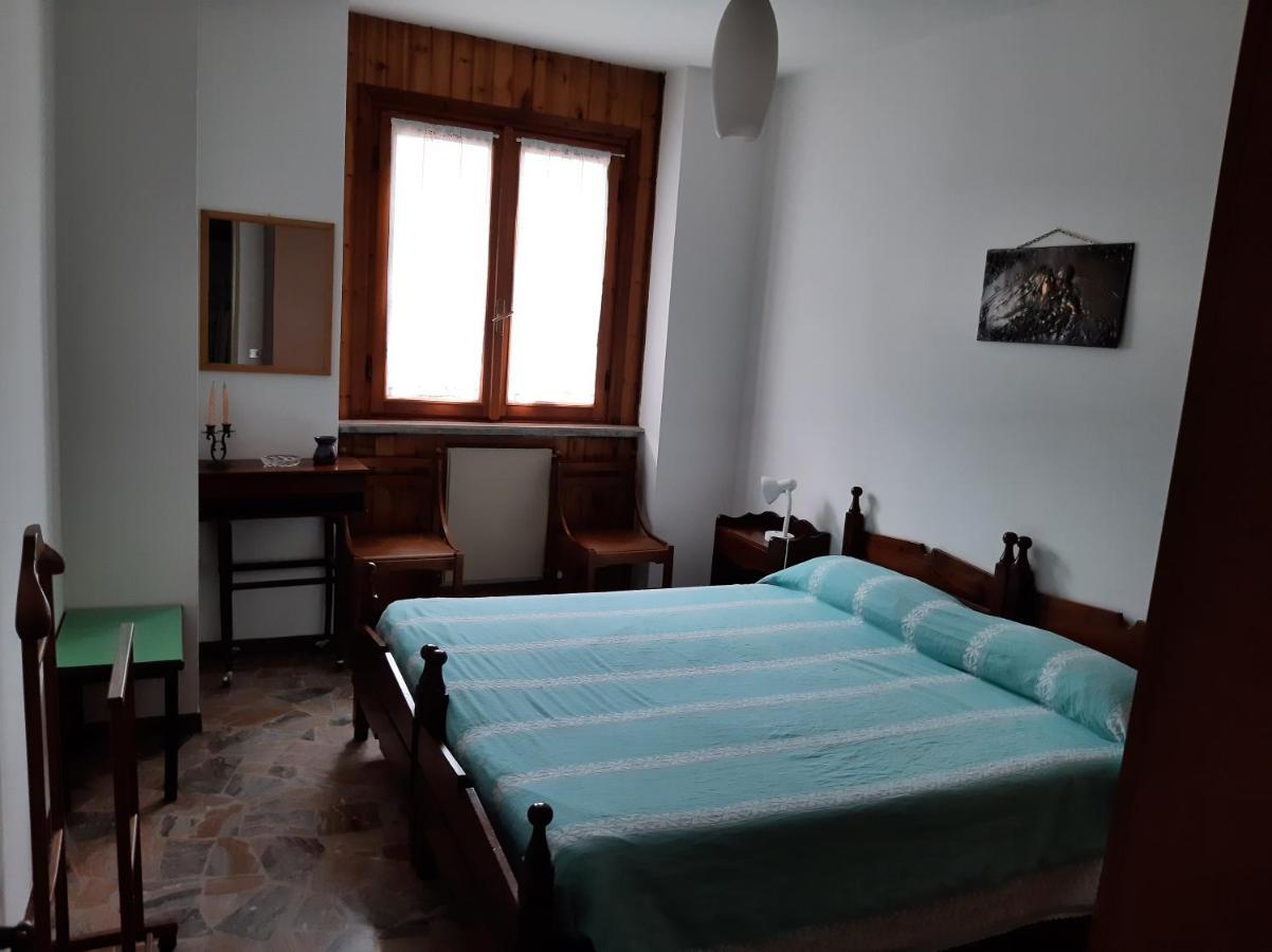 Appartement Bilocale A Piazza Brembana Extérieur photo